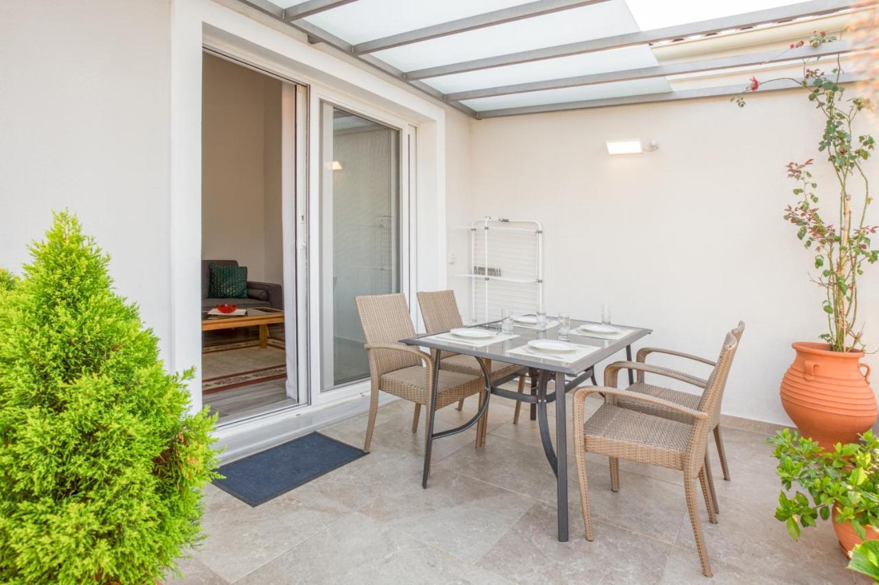 Antonis Apartments Kassiopi Ngoại thất bức ảnh